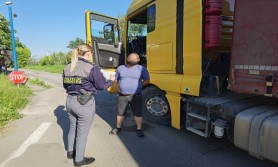 Un șofer moldovean s-a pornit în România fiind în stare de ebrietate. A fost oprit la vamă